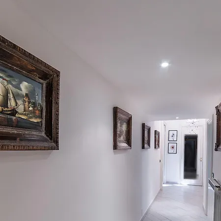 & Breakfast Dogali 3* Genova